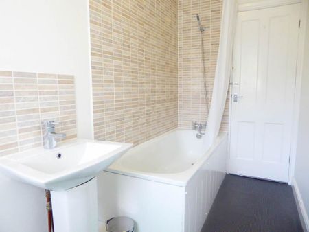 2 bedroom house to rent - Photo 3