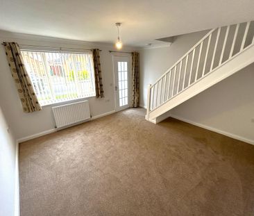 2 bedroom semi-detached house to rent - Photo 3