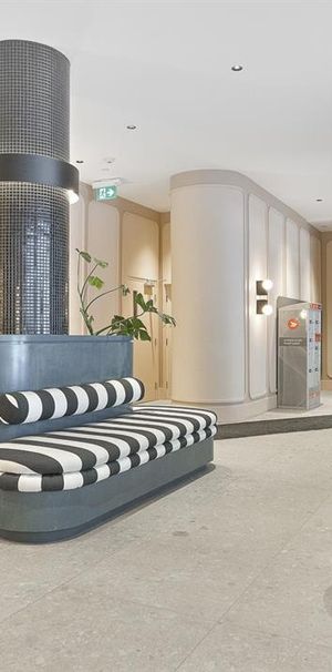 Large Studio - 3445 Hutchison, Montréal - Photo 1