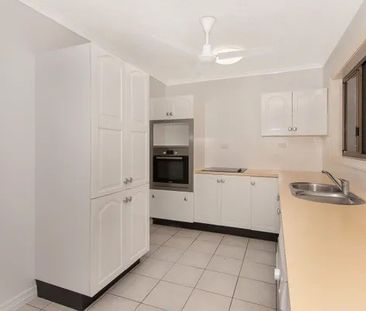 4 Jefferson Crescent, - Photo 1