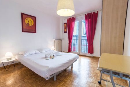 Location Appartement 3 pièces 74m² - Photo 3