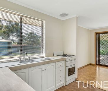 Lovely Family Home - Photo 6