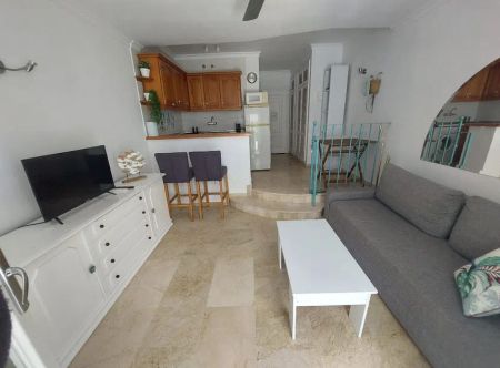 Alquiler de piso en Avenida de la Gardenia, 10 - Photo 2