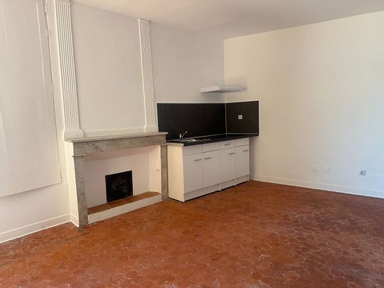 Appartement 2 pièces à louer au centre-ville de Manosque - Photo 1