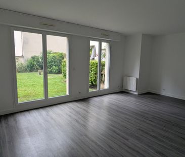 location Appartement T1 DE 33.72m² À GARCHES - Photo 2