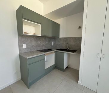 Location Appartement 2 pièces 32m² BOSSEY 74160 - Photo 3