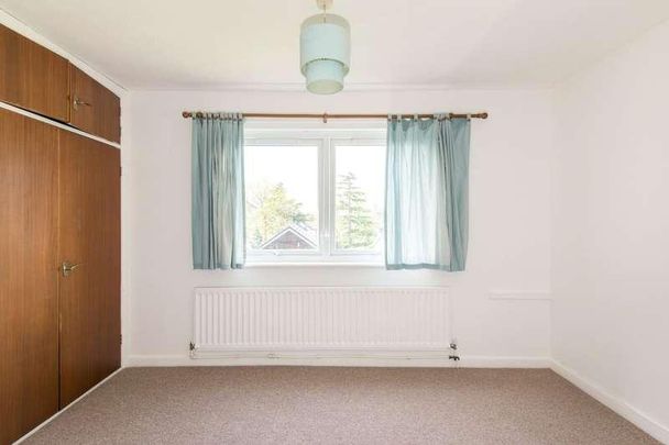 Bishopstoke, Eastleigh, SO50 - Photo 1