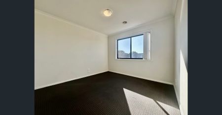 Spacious Four Bedroom Home Awaits You - Photo 5