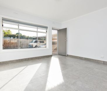 2/14 Newstead Street, Maribyrnong - Photo 2