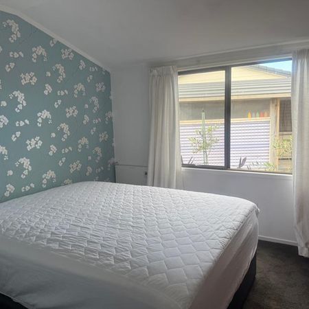 Family Living at its Best - Photo 3