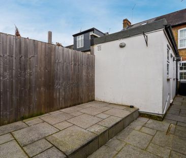 2 bedroom terraced house to rent - Photo 2