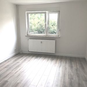 Frisch sanierte 2 Raumwohnung mit Balkon - Foto 3