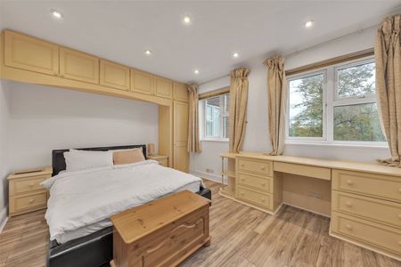 Avenue Road, London, NW8 flat to rent - Photo 4