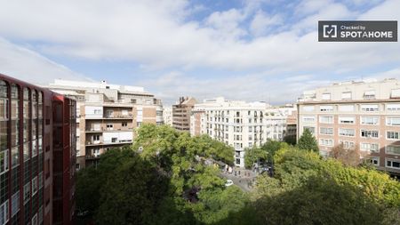 madrid, Community of Madrid 28006 - Photo 2