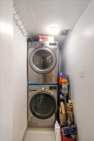 1700 Eglinton Avenue E #912 - Photo 2