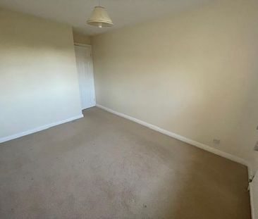 3 bedroom bungalow to rent - Photo 4