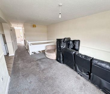 2 bed apartment to rent in NE37 - Photo 2