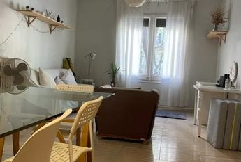 Carrer de la Indústria, Barcelona, Catalonia 08025