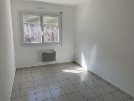 Appartement 4 pièce(s) 2 chambre(s) 77.08 m² - Photo 5