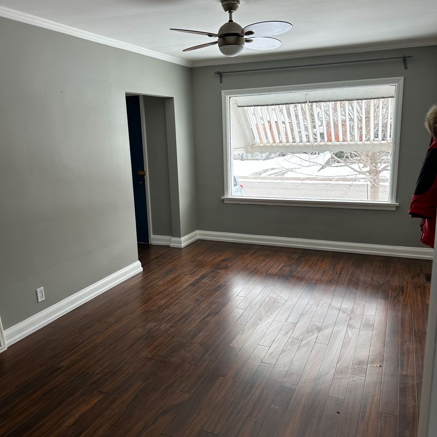 For Lease - 141 North Bonnington Avenue Unit# Main, Toronto, Ontario - Photo 1