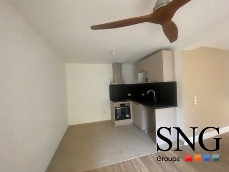 T2 NEUF AVEC COURS - Photo 2