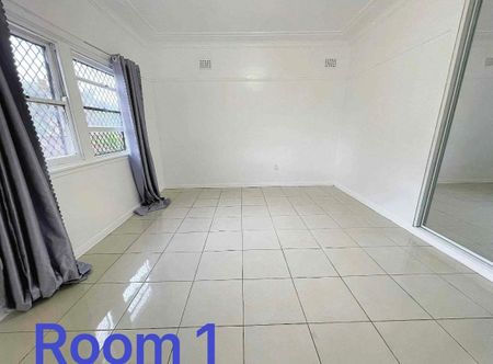 Move-In Ready Carramar Home - Walk to Local Amenities! - Photo 4