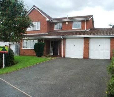 4 bedroom detached house to rent - Photo 1
