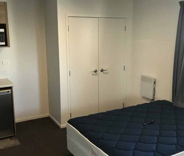 Studio room close to the Hospital - Photo 3