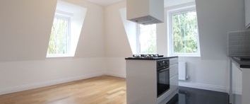 1 Bedrooms Flat to rent in Parsanage Lane, Bishops Stortford CM23. | £ 225 - Photo 1