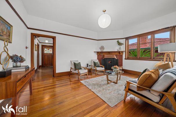 Charming Sandy Bay Home - Available for a 6-Month Lease - Photo 1