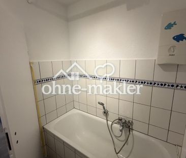 Vermietet wird eine schöne helle Wohnung im 2.Obergeschoss mit Balkon - Foto 1