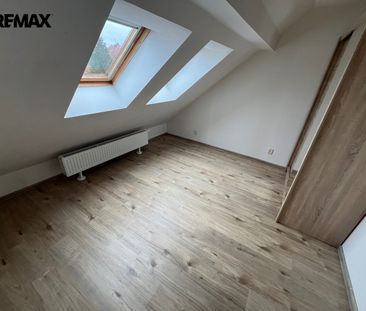 Pronájem bytu 4+kk v osobním vlastnictví 129 m², Kunovice - Fotografie 4