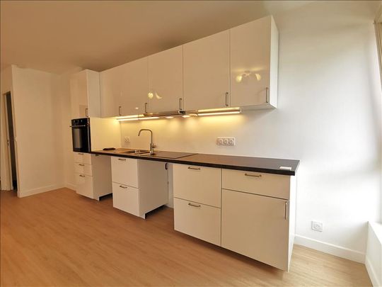 4 pièces - 73,16 m² - 3ème étage - Colocation non autorisée - Photo 1