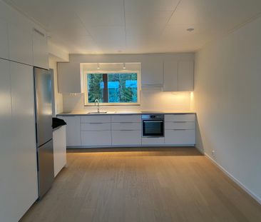 Hälsinggårdsvägen, Falun - Photo 1
