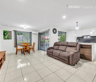 4 Bedroom Modern Home! - Photo 2