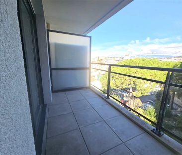 Location appartement 1 pièce - 27m² à Cannes (06400) - Photo 3