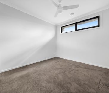 Spacious 4-Bedroom Family Home in Prime Location - Photo 5
