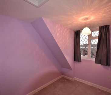 2 bedroom semi-detached house to rent - Photo 3