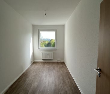 Sanierte 2-Raum-Wohnung in grüner Lage mit Dusche und Balkon - Photo 3