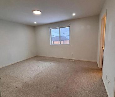 78 HICKORY GROVE - Photo 2