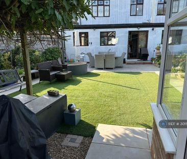 1 bedroom in a house share to rent - Photo 6