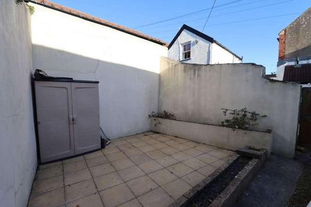 Old Street, Clevedon, BS21 - Photo 4