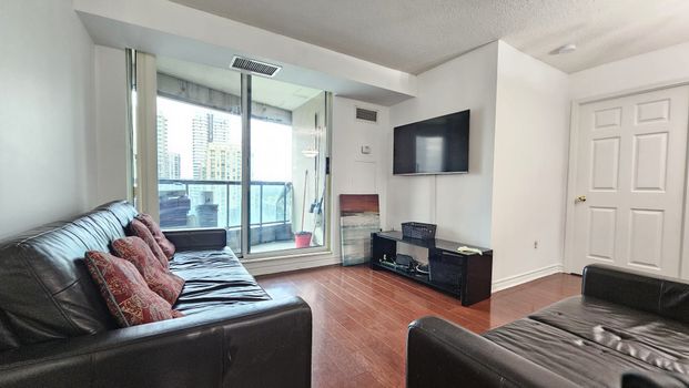 For Lease - 7 Lorraine Drive Unit# 1516, Toronto, Ontario - Photo 1