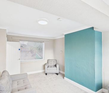 4 bedroom house of multiple occupation to rent - Photo 5