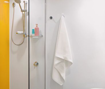 4 Bedroom Apartment - Photo 5