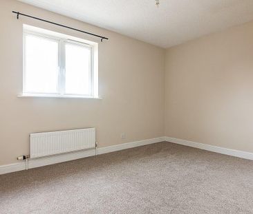 To Let 2 Bed House - Semi-Detached - Photo 5