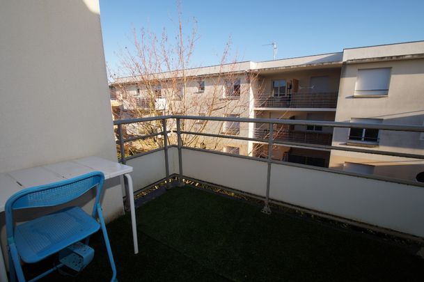 Poitiers, Appartement T2 avec parking et terrasse. - Photo 1