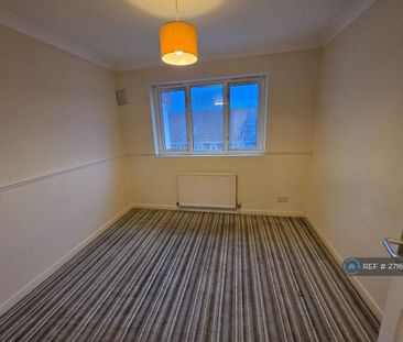 2 bedroom semi-detached house to rent - Photo 5