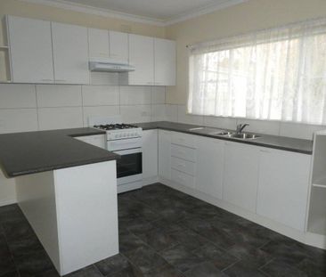 NEAT HOME - Photo 2