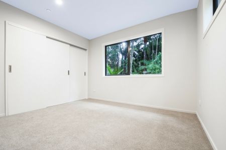 2 Bedroom Home in Henderson Valley - Photo 5